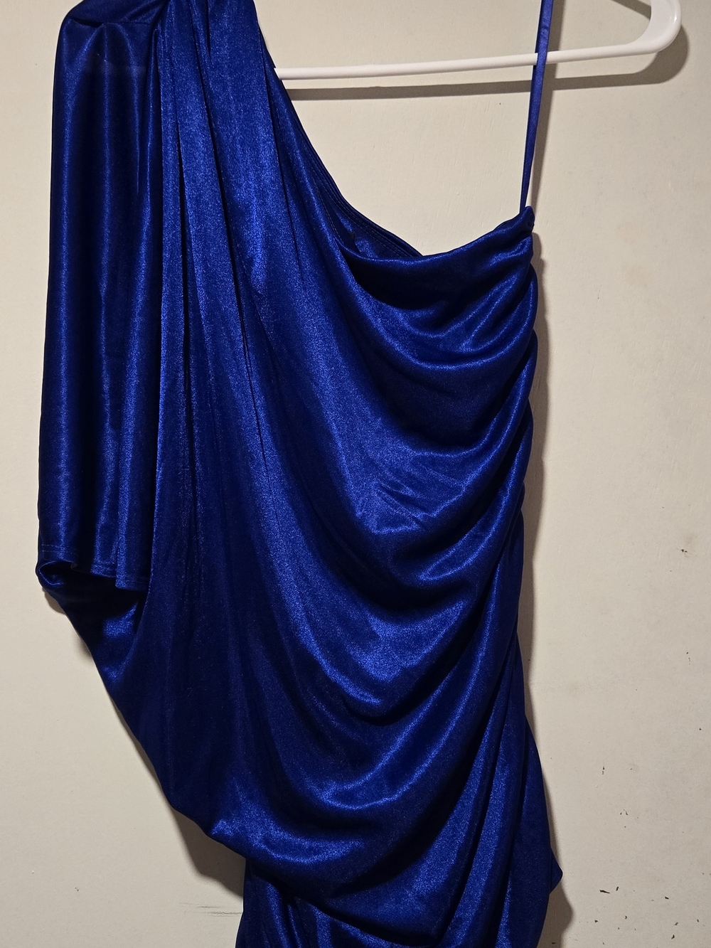 Elegant One-Shoulder Drape Top in Royal Blue